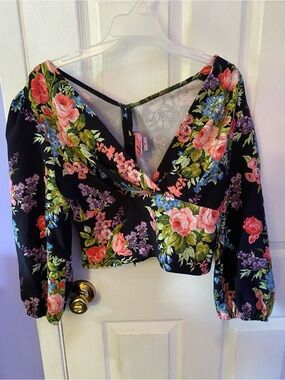 Vixen Black Floral Bawdy Top